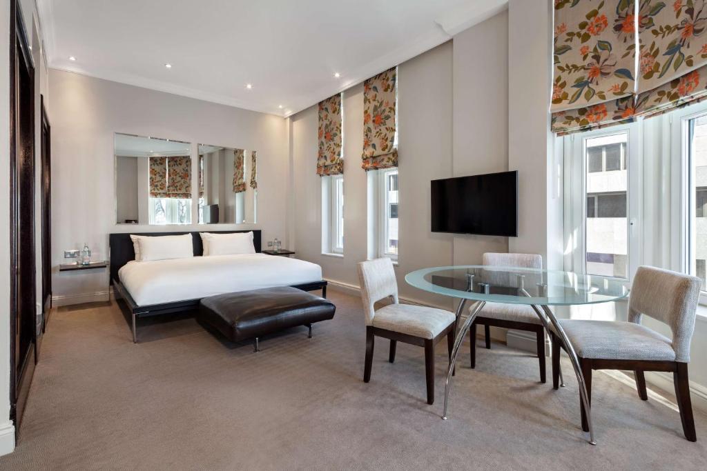 Radisson Blu Edwardian Grafton Hotel