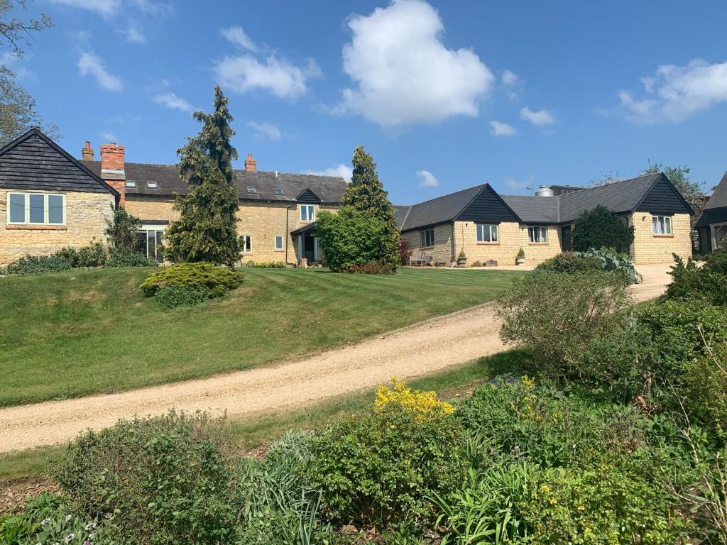 Weatherhead Farm (Buckingham)