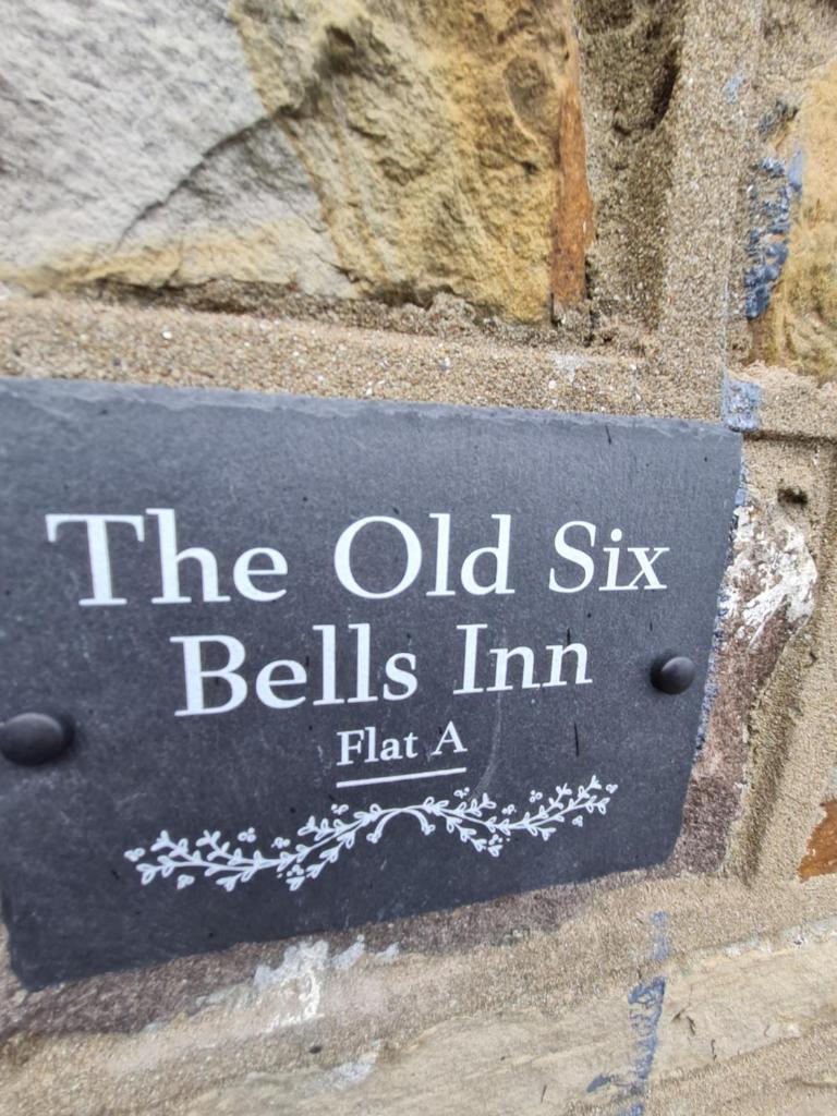 Perfect Location 3 Bed Serviced apartment with Bike Storage for BPW. Close to Brecon Beacons