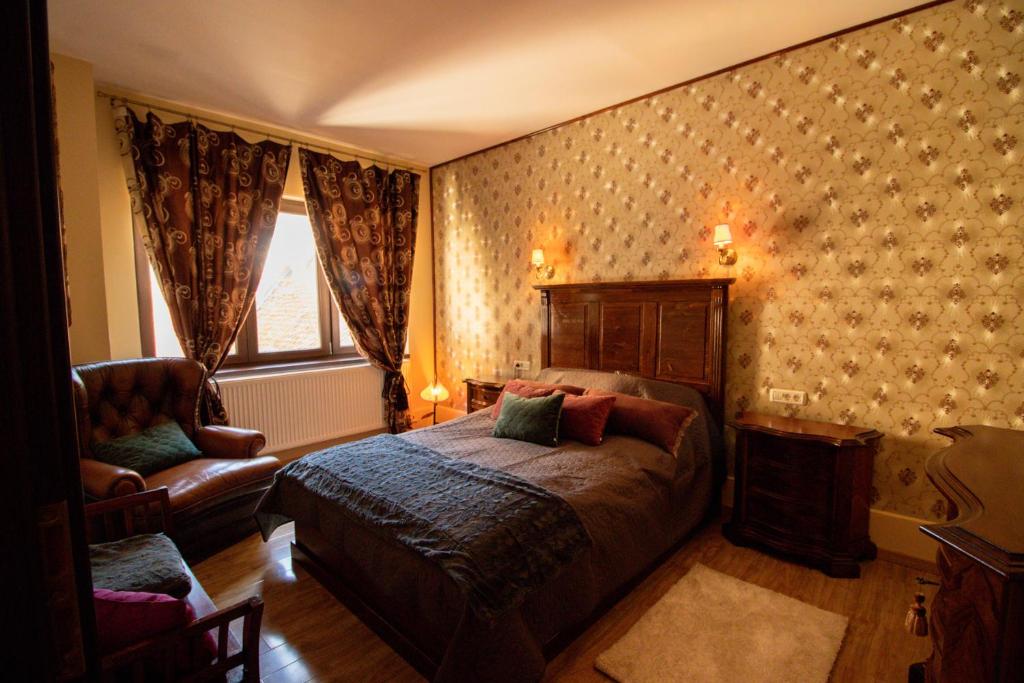 Apollonia eState OLD TOWN BIG AND LUXURIOUS