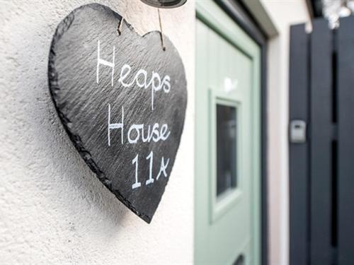 Heaps House (Denby Dale)