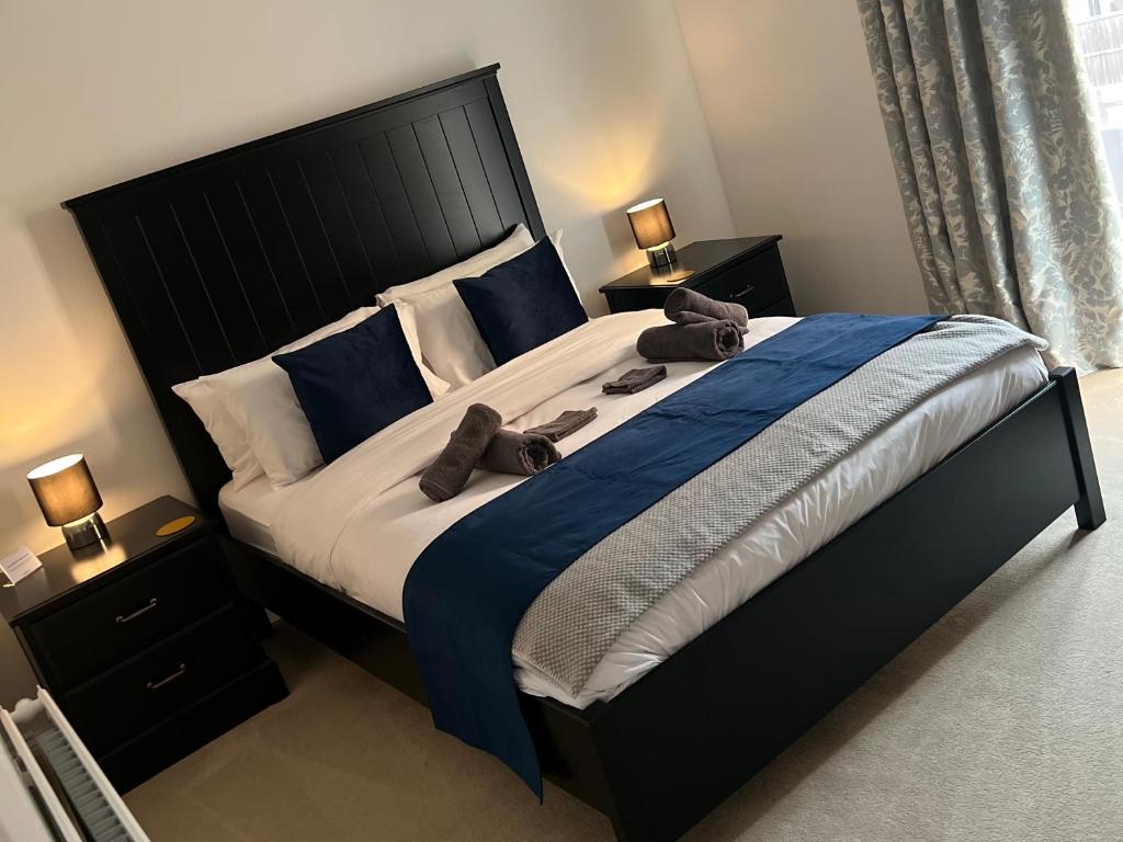 Fabulous Modern Apartment Close to Central Milton Keynes