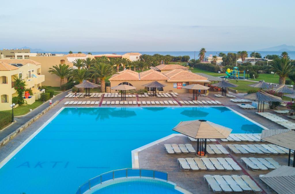 Akti Beach Club (Kardamaina)