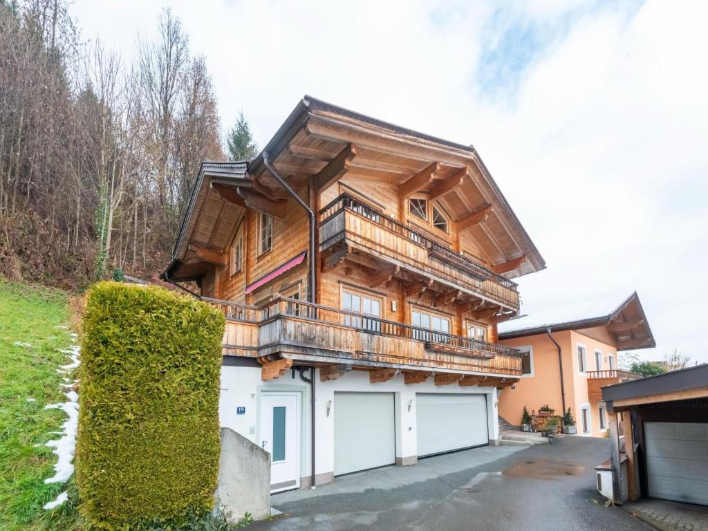 Luxurious Penthouse in Brixen im Thale with Steambath