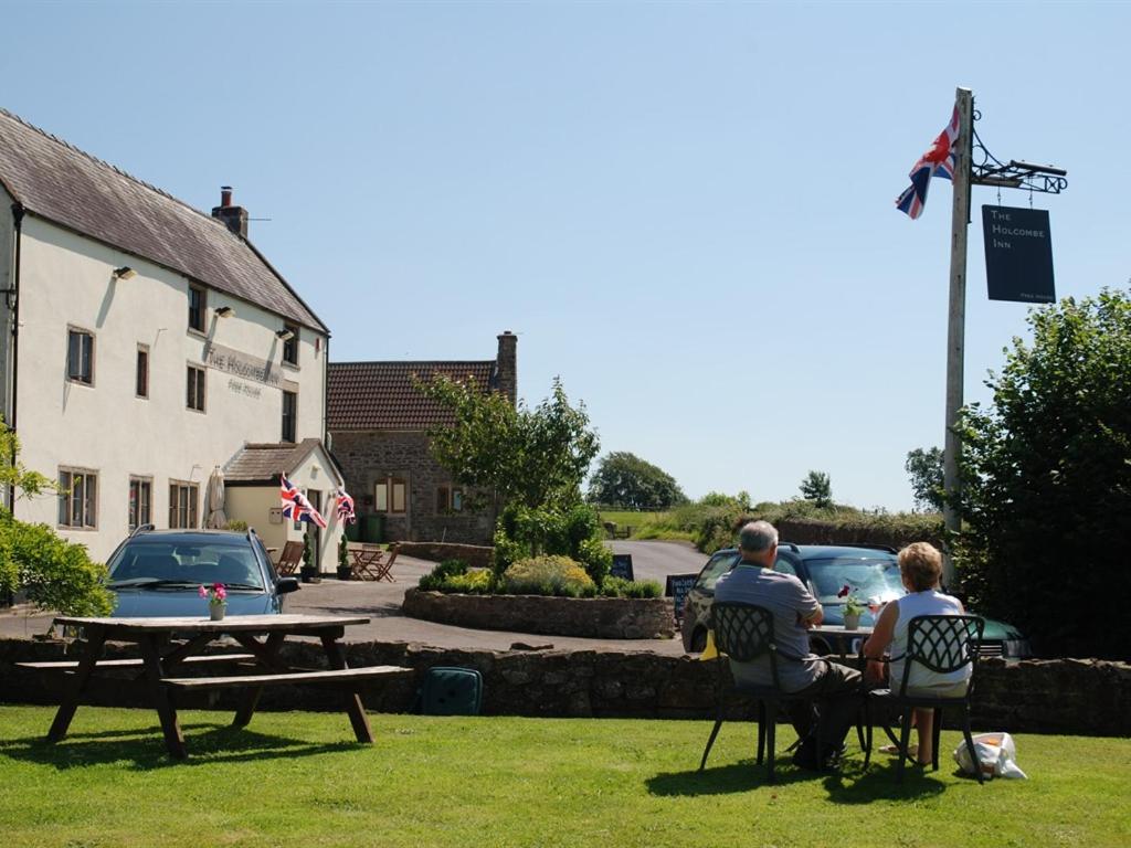 The Holcombe (Holcombe)