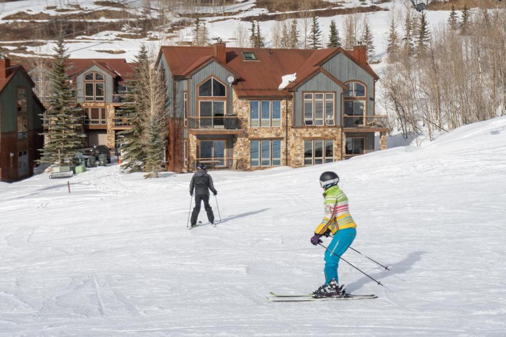 Terraces 901 by AvantStay Skiers Paradise Located Slopeside off of Lift 1 and 10