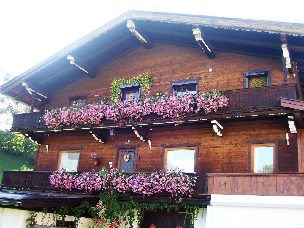 Ferienwohnung Ehrensberger