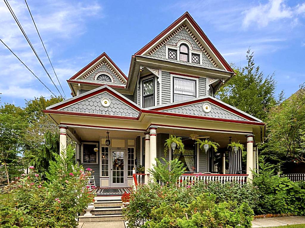 The Inn on Holly B&B (Pitman)