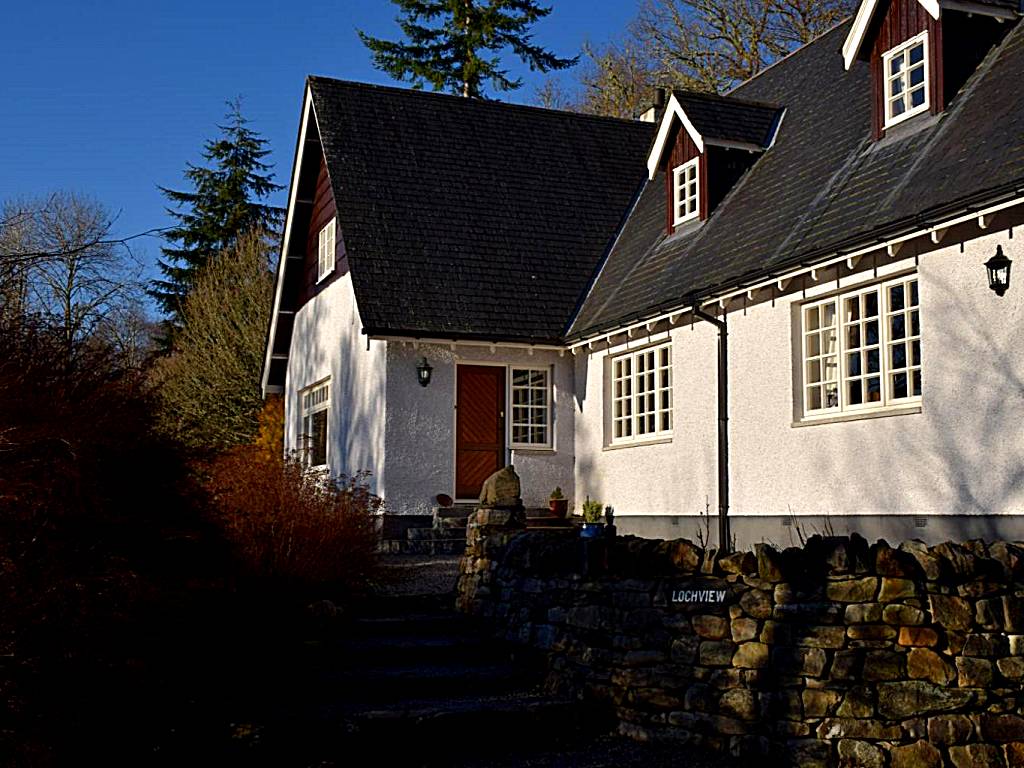 Lochview Guesthouse (Contin)