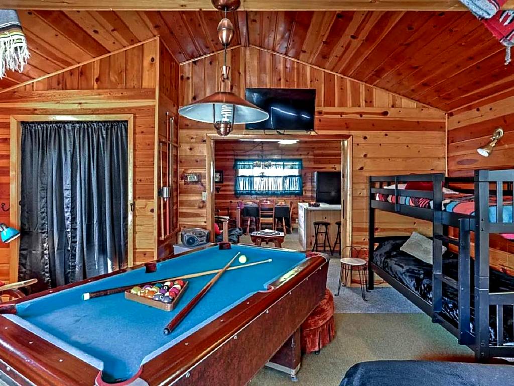 Happy Heart Bunkhouse