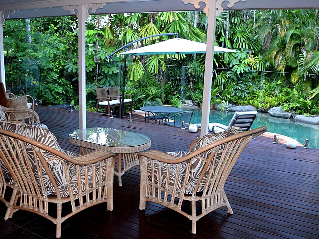 South Pacific Bed & Breakfast (Clifton Beach)