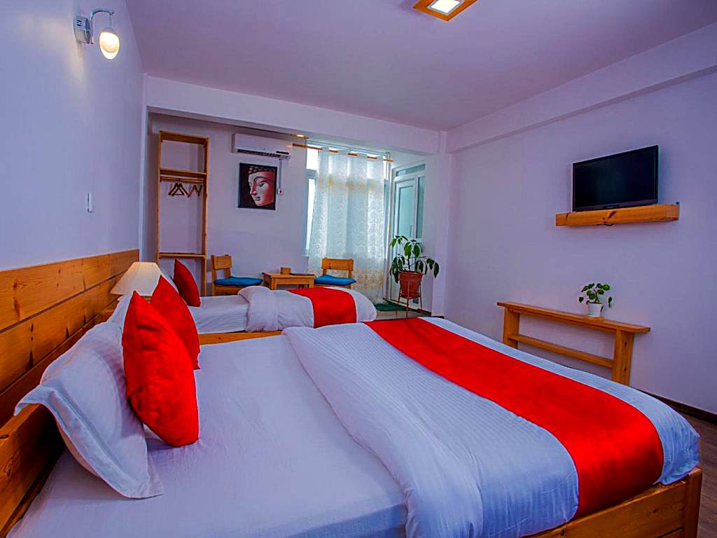 Mount Princess Hotel: Economy Triple Room