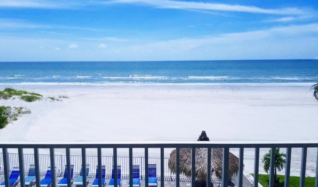 Sea Oats by Liberte Management