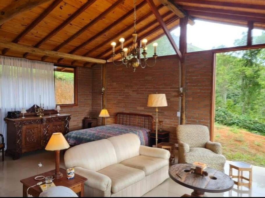 Cabana em Sao Francisco Xavier com linda vista
