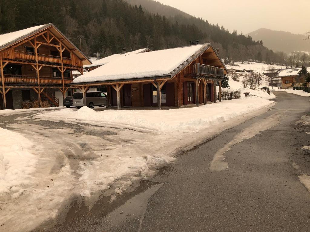 CHALET 10 COUCHAGES EN HAUTE SAVOIE