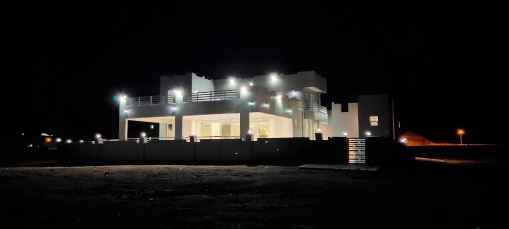 ALHOULY CHALIt