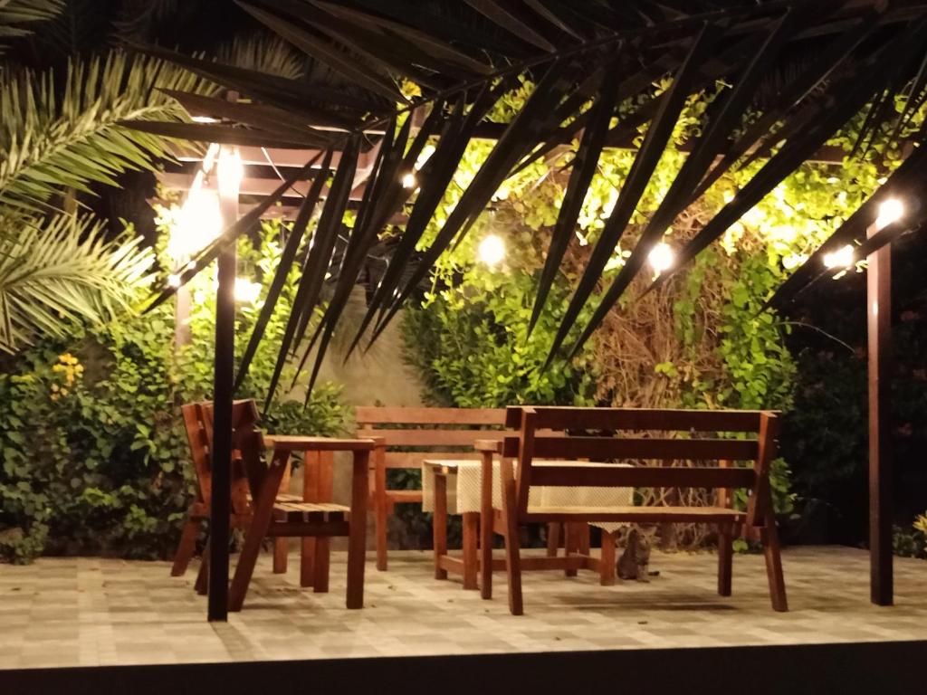 استراحة شرفة الواحةOasis Terrace Inn and Lounge