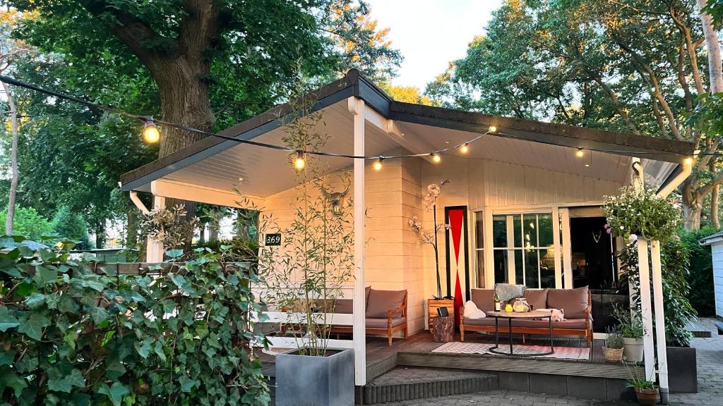 Het Verwende Nest met privé Hottub & tuin