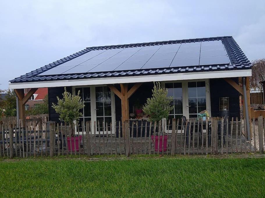 wellness chalet met jacuzzi, sauna, omheinde tuin,