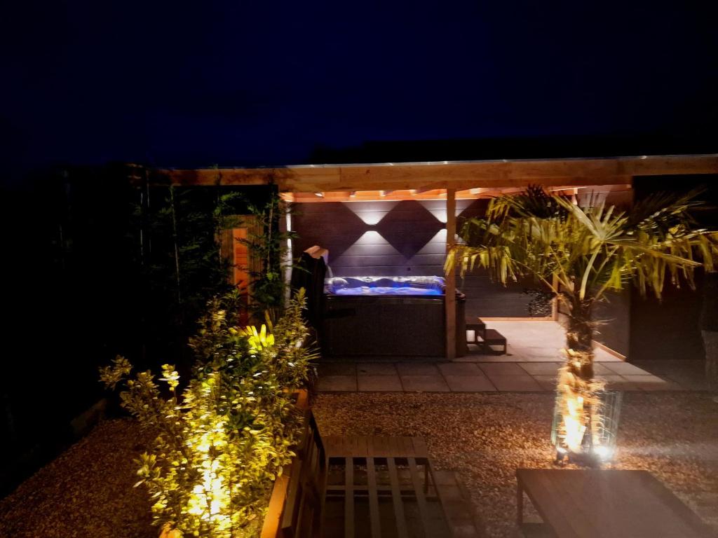 De droom van Zeeland met jacuzzi & Finse sauna
