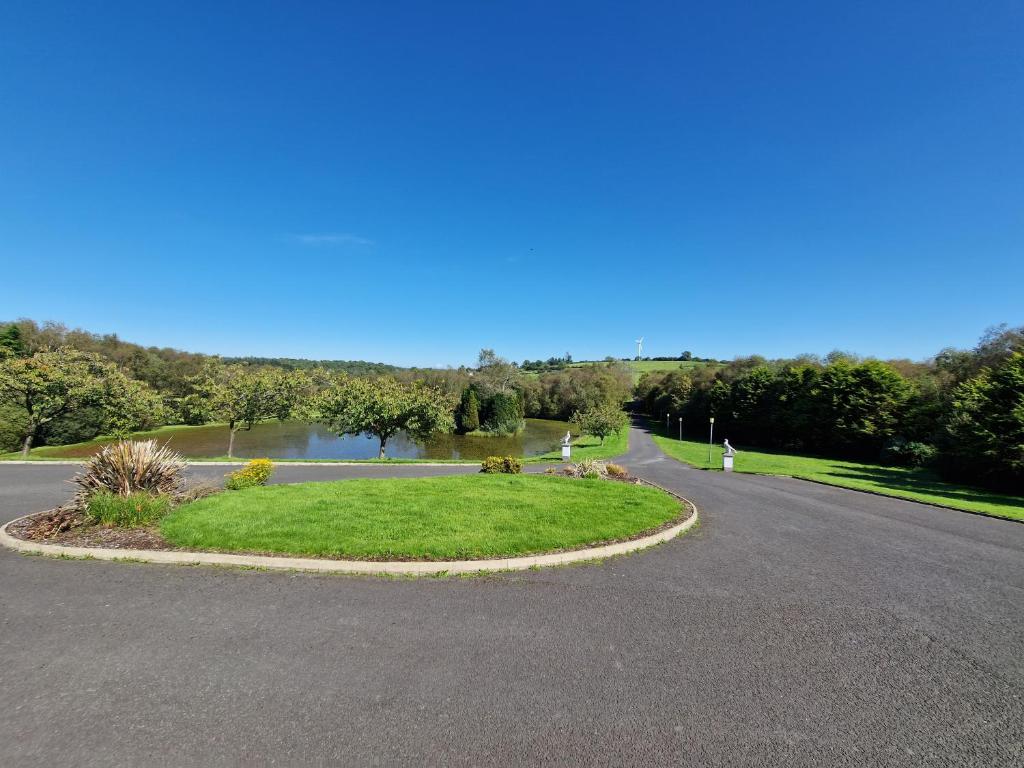 Woodhill Lodge Irvinestown, Necarne