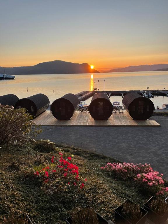 Sleeping barrel lodge, Smaken av Ryfylke