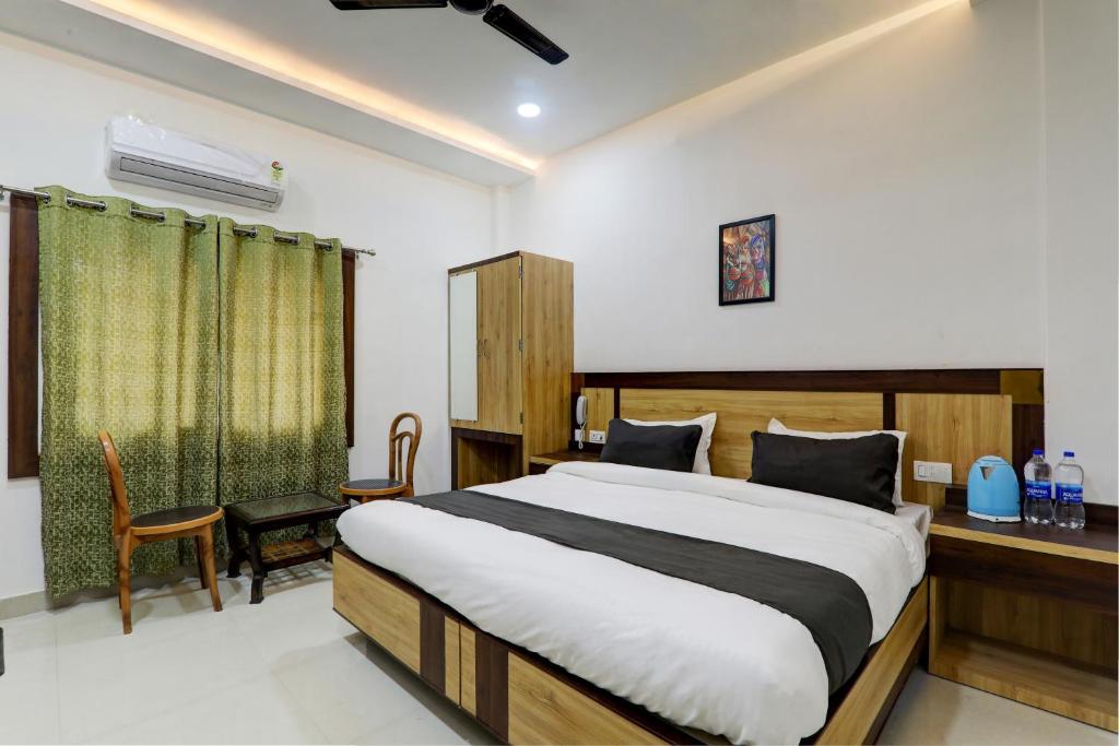 OYO Flagship Vairagi Villa Shi