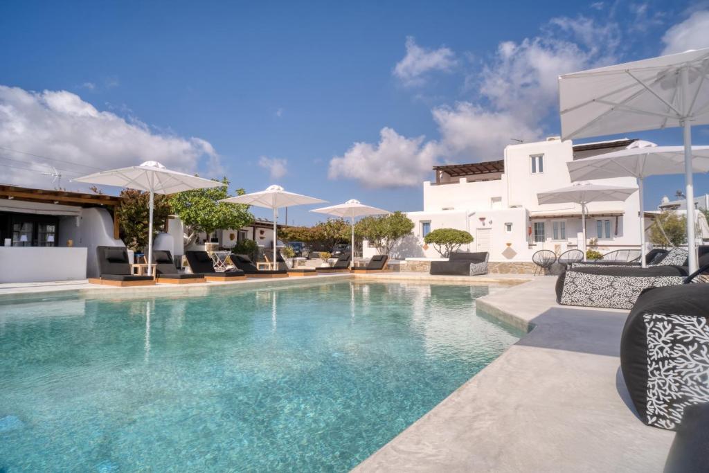 Mykonos Eight