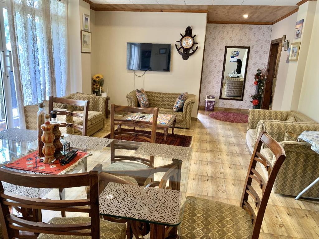 Valley View Private Apartments