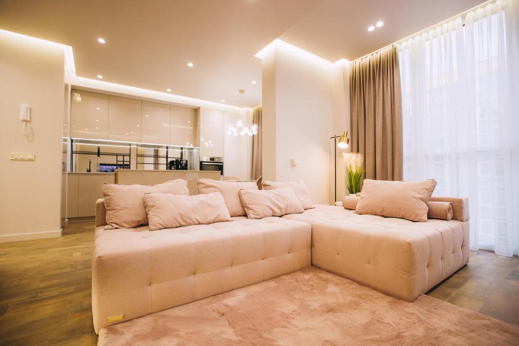 Vodogray luxury apartments with underground parking Елітний закритий, житловий комплекс