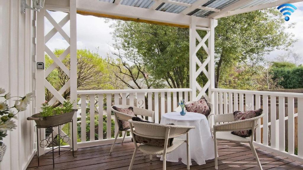 Hollyoak Cottage