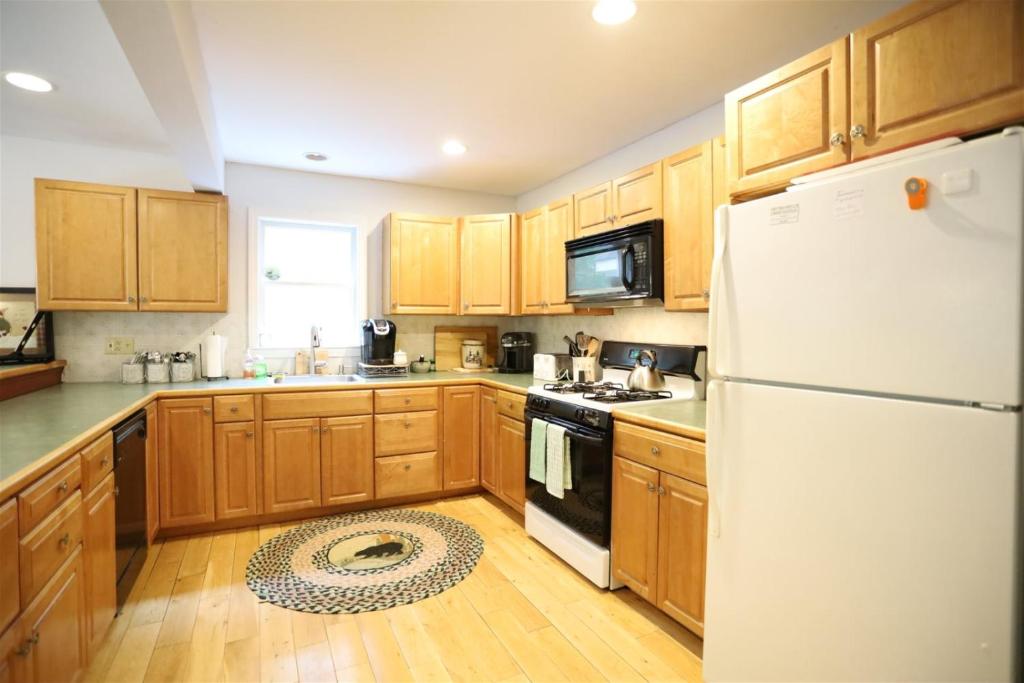 Forest Ridge 8c, Lincoln