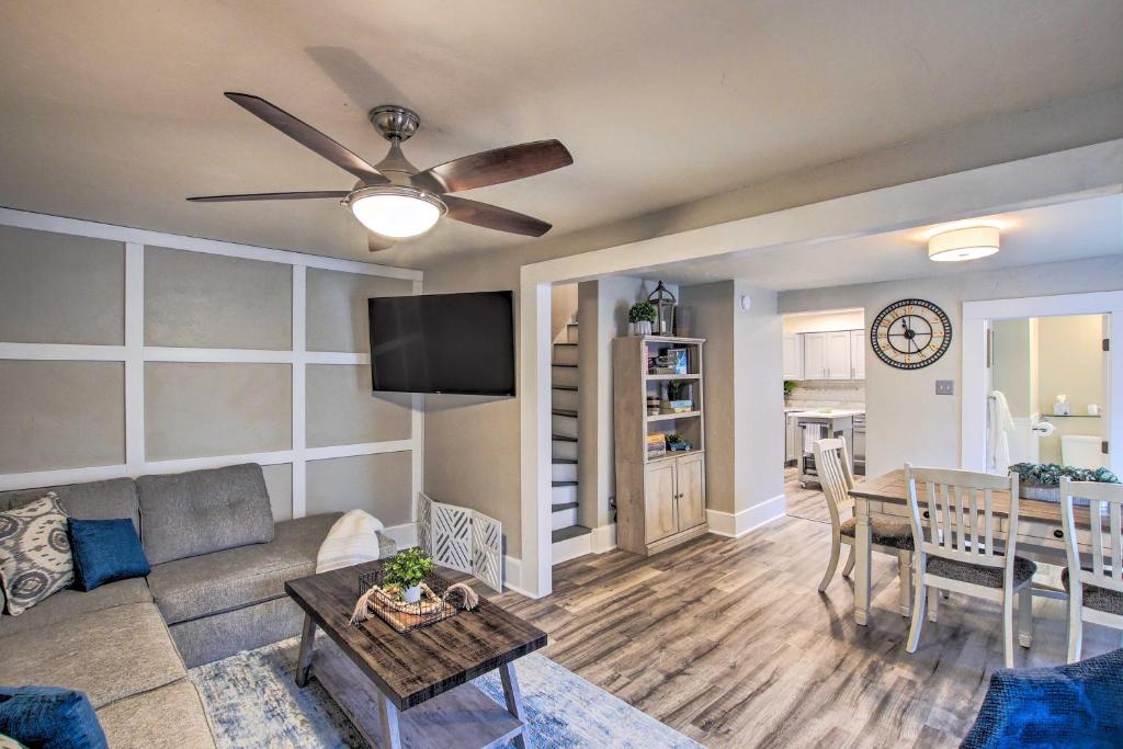Family-Friendly House Walk to Lake Michigan!
