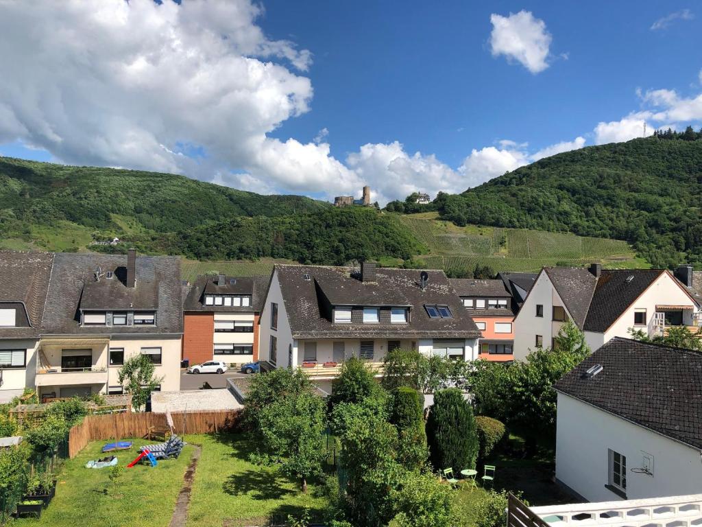 Ferienwohnung-Joanna-mit-Burgblick-in-Zentraler-Lage