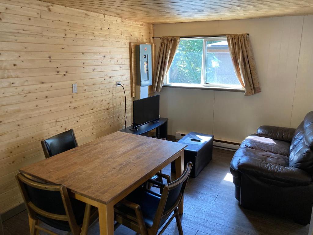 The Hiker Huts