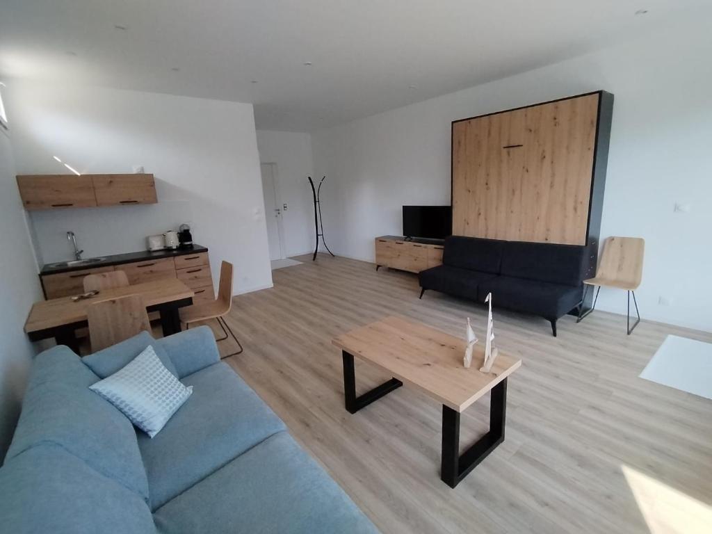 Grand studio spacieux et climatisé