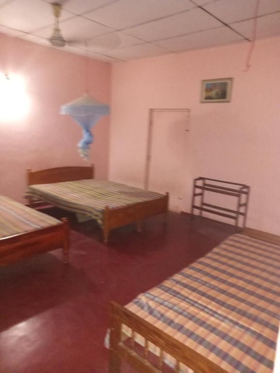Kataragama holiday Home s Rooms Rentall
