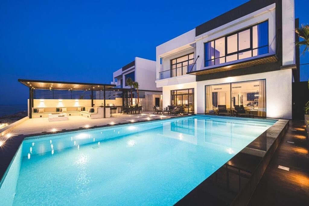 Luxury Seaview 7 Bedrooms Villa