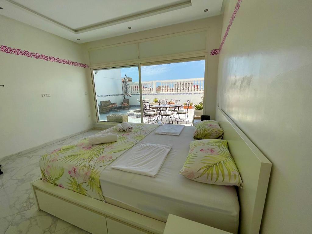 Luxe appartement vc grand terrasse ( villa )