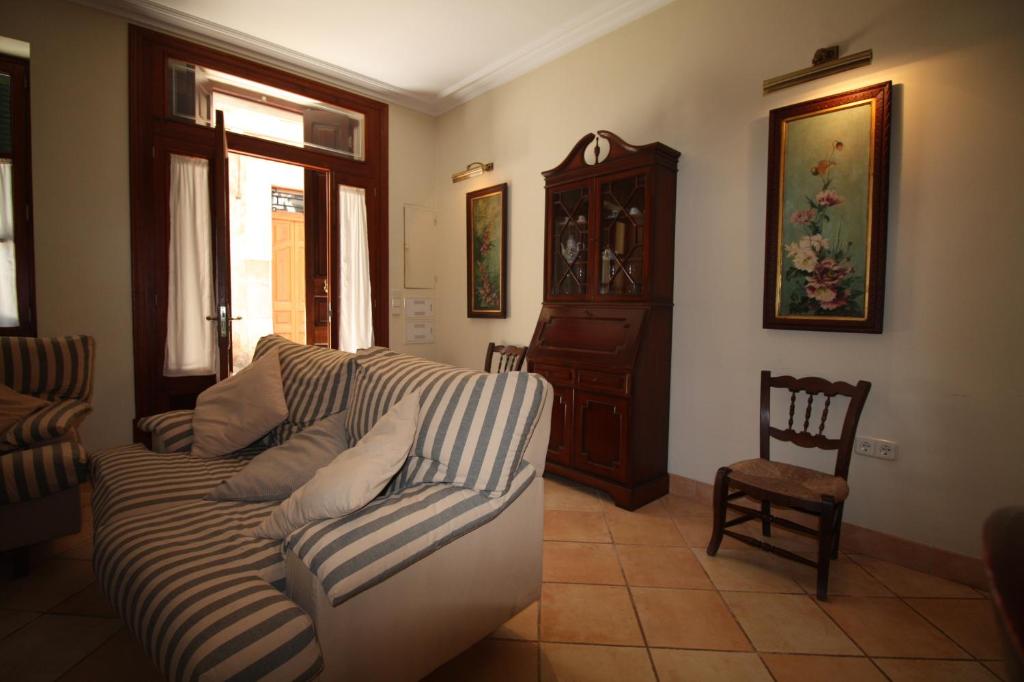 Casa Carrer de Bonany