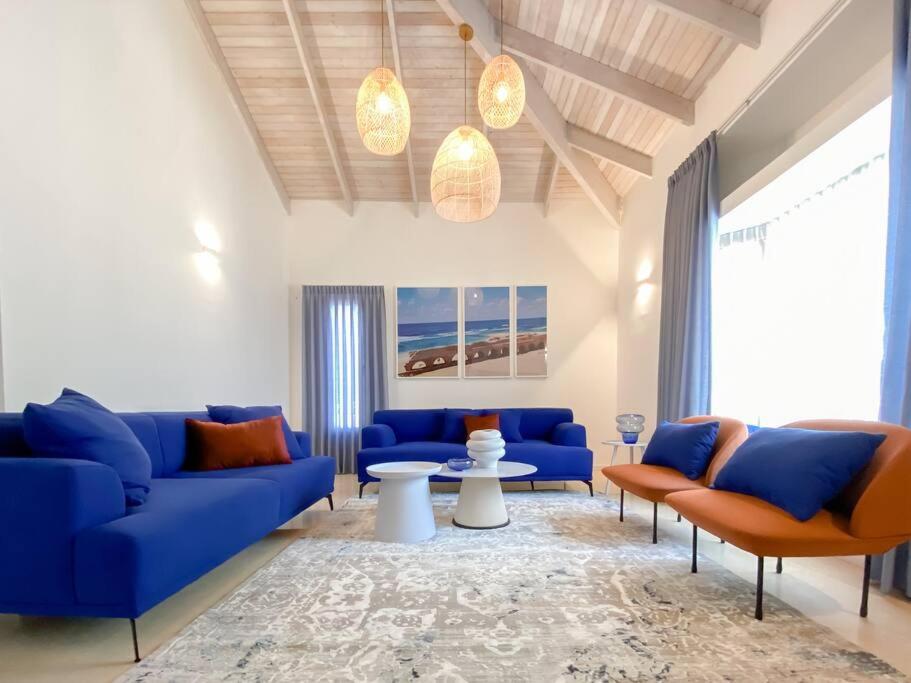 Stylish Villa with Bomb Shelter Close to Shore