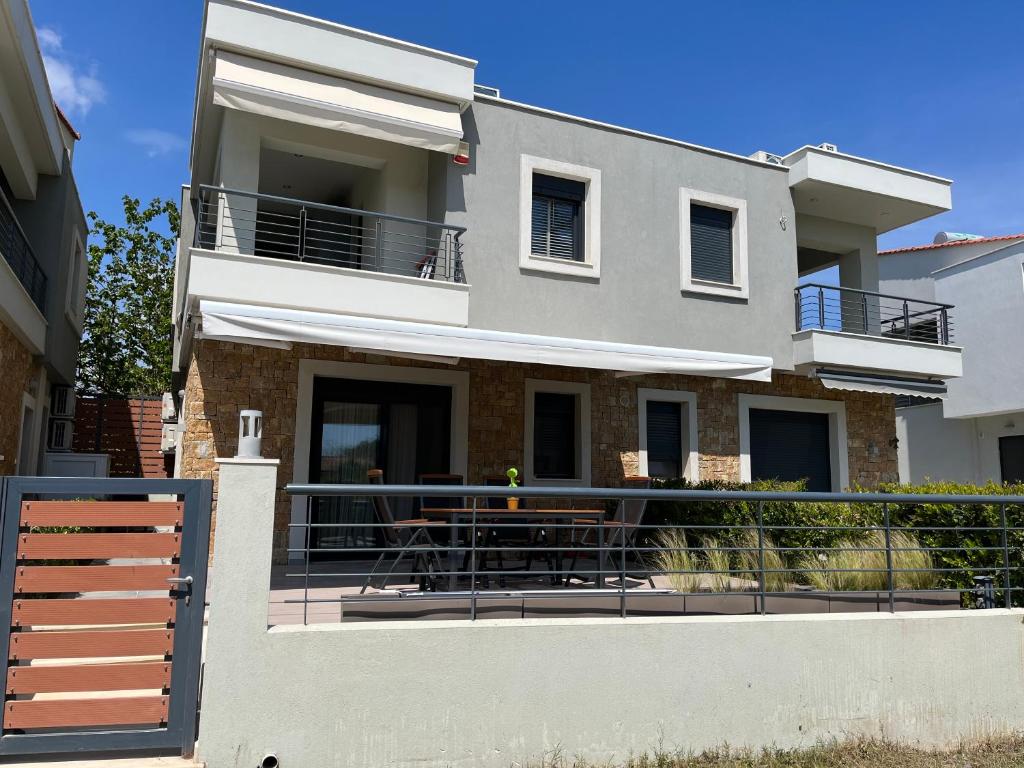 Nikiti Heart Luxury Villa