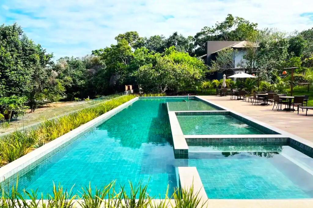 Casa Praia do Forte Bahia Jardim Piscina Churrasco
