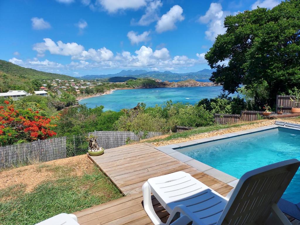 la villa caribéenne de la plage des surfeurs