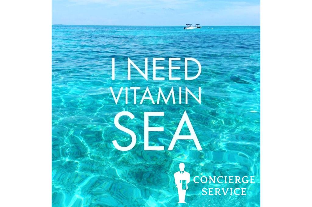 LUX 4 Bedrooms Private HTD Salt Water Pool With Concierge Service