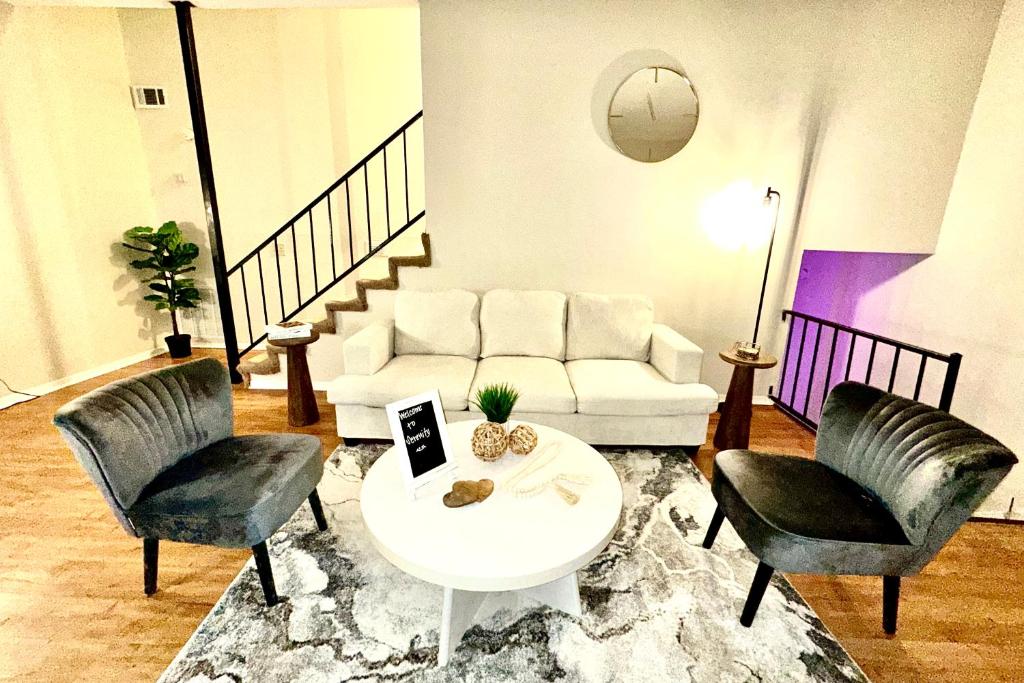 SavvySpace Getaway in Fondren
